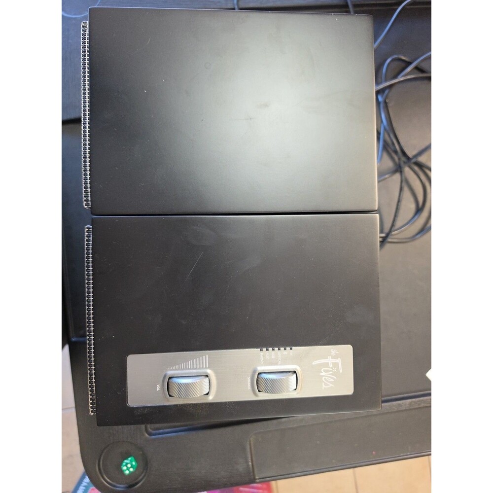 Klipsch The Fives Powered Speaker MAIN SPEAKER ONLY  1068024 Black NOT WORKING